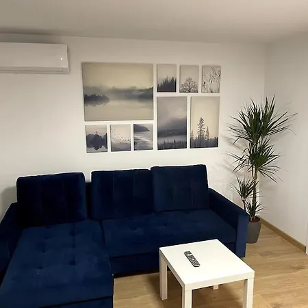 Lucky Seven Cosy 1-bedroom Apartment, Free Parking *